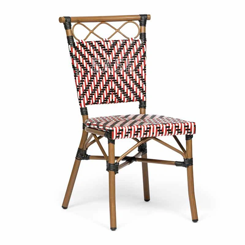 Черни и розови френски бистро столове